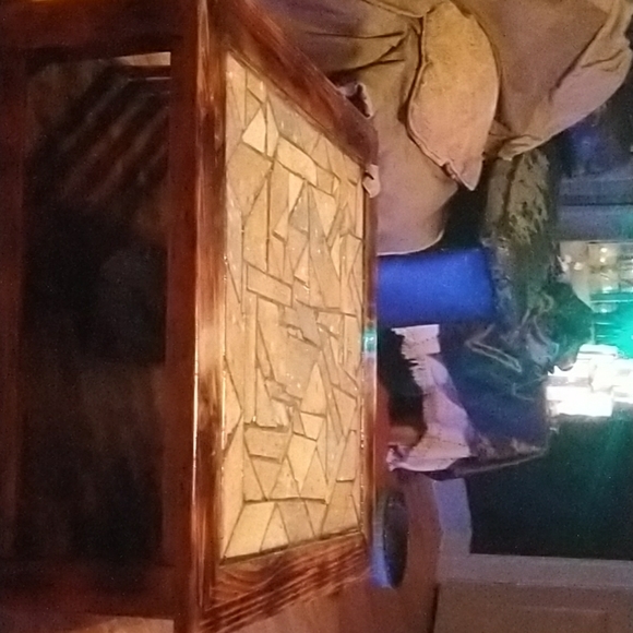 Coffee table - Picture 1 of 2